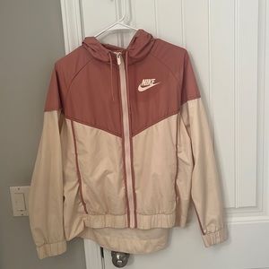 Nike Windrunner Jacket Guava Ice Size Large